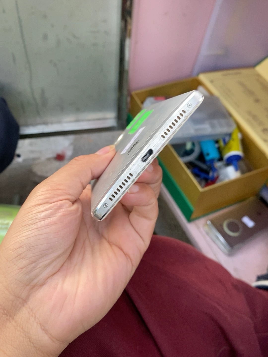 华为mate8 原装手机 联通4g 成色如图 安卓8系统 3+32G 适合大屏幕爱好者看剧备用等 118元送配件 华为mate8 原装手机 联通4g 成色如图 安卓8系统 3+32G 适合大屏幕爱好者看剧备用等 118元送配件